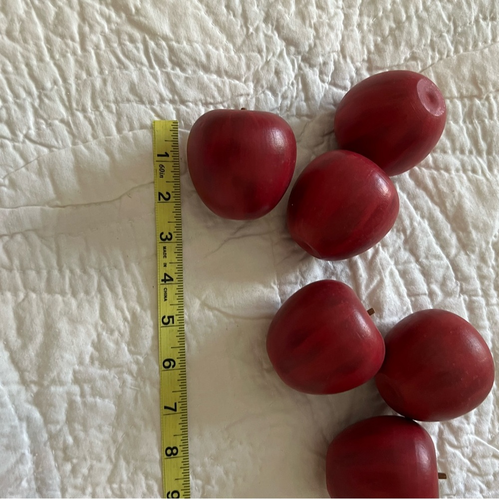 Six Solid Wooden painted  Apples NWOT - Picture 6 of 8